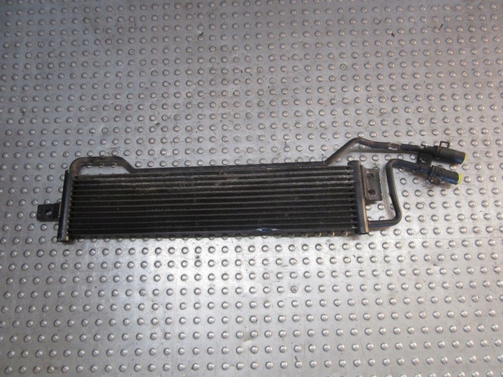 фото №1, Kia sorento ii 2.2d 10 радиатор радиаторов масла