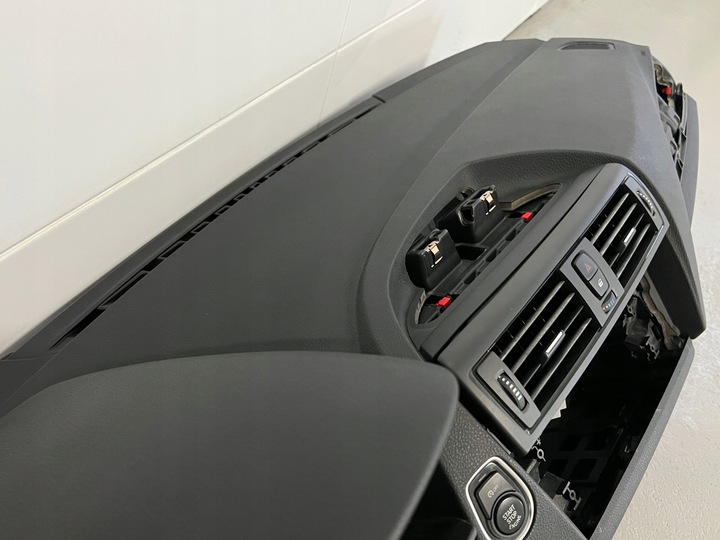 фото №6, Bmw f20 f21 f22 f23 панель консоль раздаточная приборная панель оригинал bmw