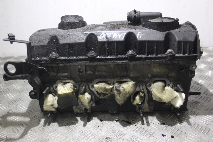 фото №1, Головка двигуна skoda octavia ii 1.9tdi