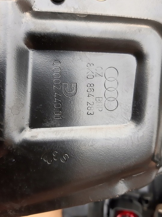 фото №6, Підлокітник audi a4 b8 8k0864283 8k0819203j