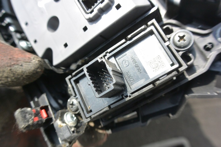 фото №16, Панель керування радіо накладка тунелю mazda cx9