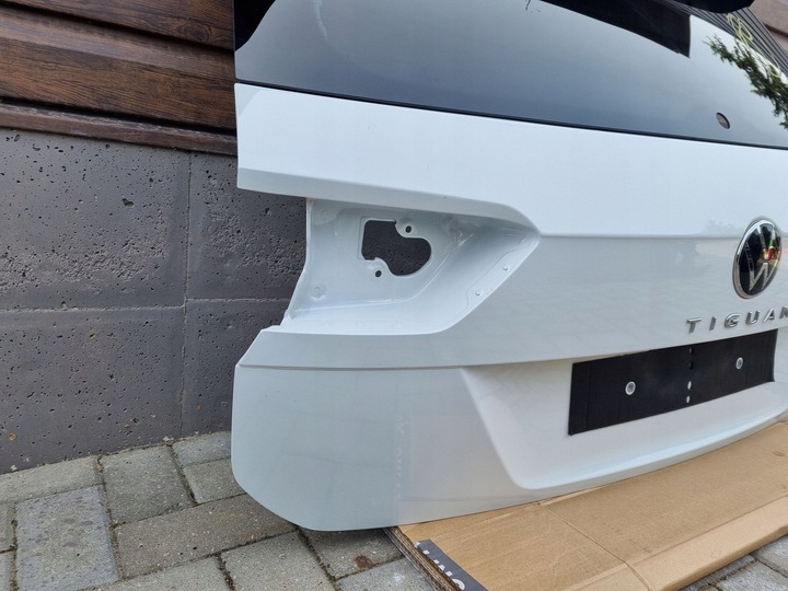 фото №13, Volkswagen tiguan allspace 2024 зад задняя крышка багажника