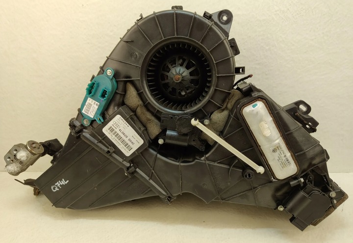 фото №2, Audi q7 4l отопитель интерьера задняя 4l0820004c kpl