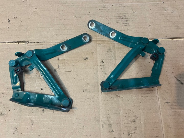 фото №1, Петлі капота vw t5 2.5 tdi