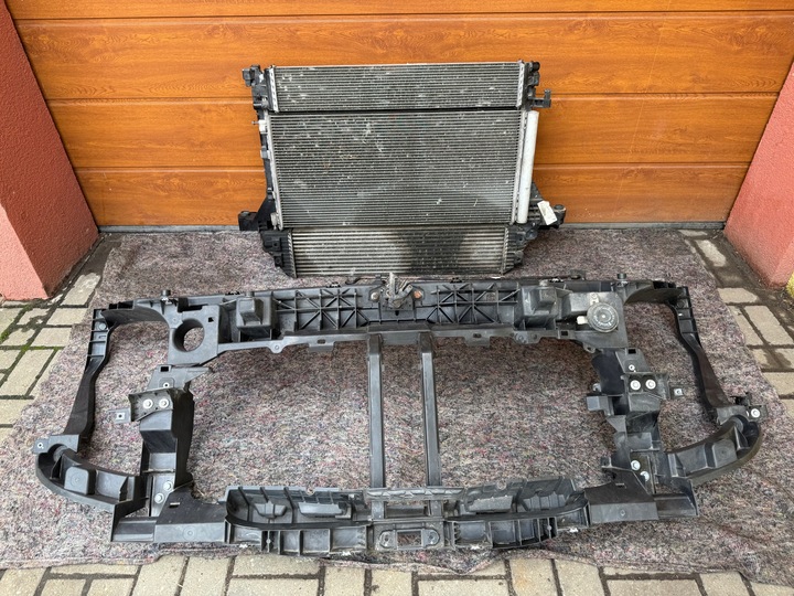 фото №1, Renault master iii iv 19- комплект радиатор комплектные вентиляторы 214106556r