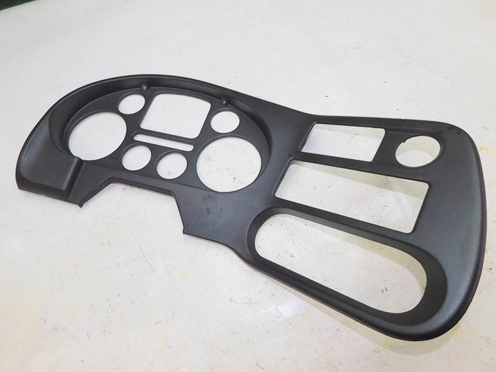 фото №3, Daf lf 45.180 2003r корпус захист рамка спідометра