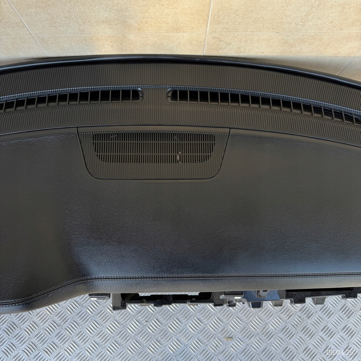 фото №13, Панель комплектна подушка безпеки консоль ремені капот jeep compass ii рестайлінг 2021 рік