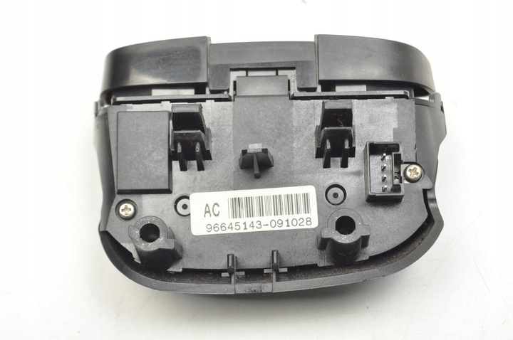 фото №9, Chevrolet epica ii кнопки кермо 96645143 96465252 комплект