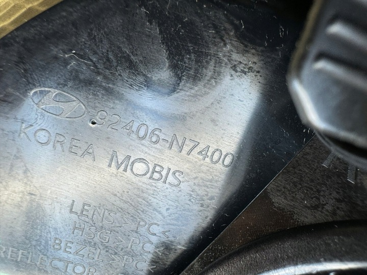 фото №14, Hyundai tucson iv 4 n-line 20r- лампа правый зад задняя правая