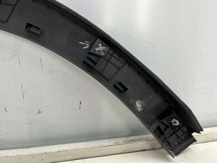 фото №13, Планка hyundai kona i 17-23r. ліва задня накладка край крила лівий зад