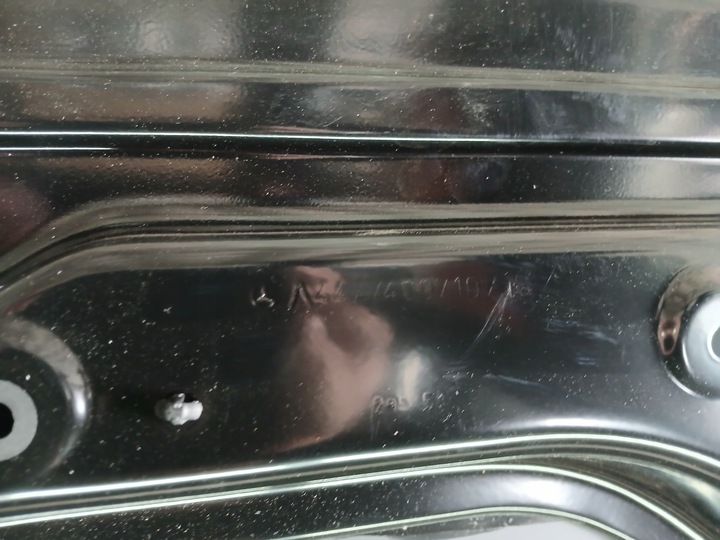 фото №9, Mercedes v-klasa 447 скло w кришка багажника відкривна хром планка