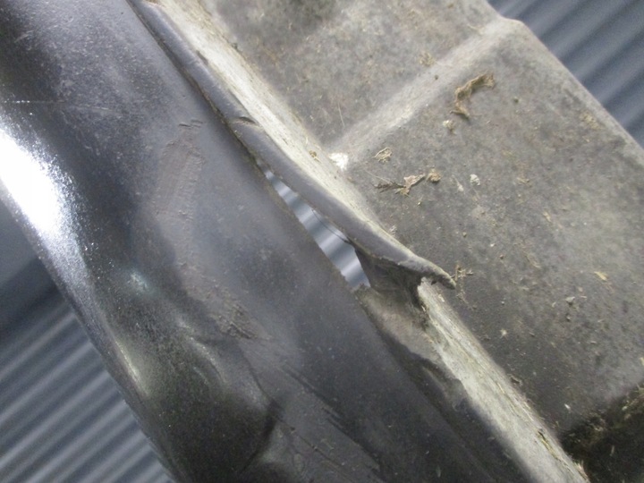 фото №7, Планка накладка пороговая правая toyota avensis t27 рестайлинг универсал 209