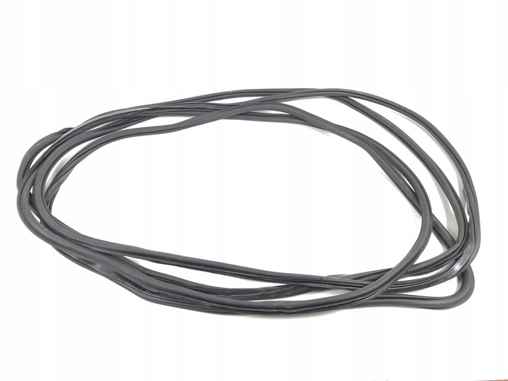 фото №1, Прокладка двері праві зад audi q2 81a 81a833722