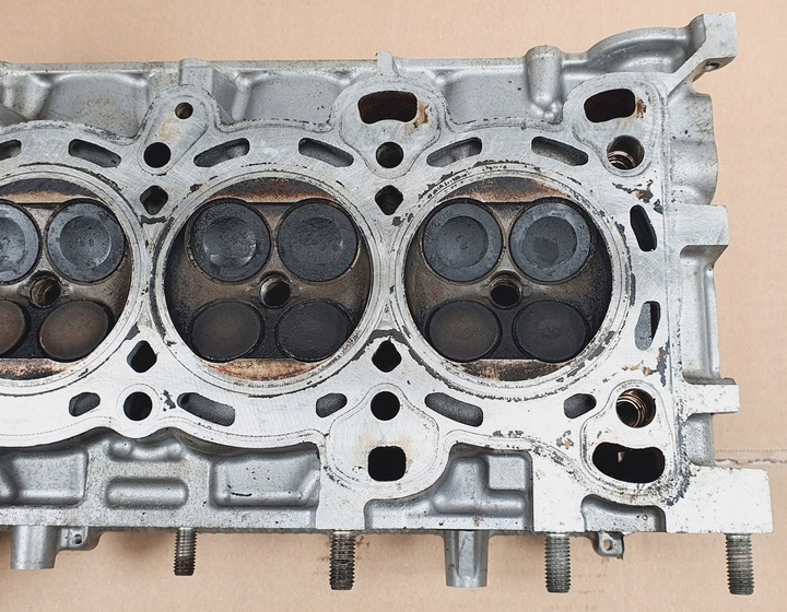 фото №12, Головка двигуна volvo ford 1.8 b4184s