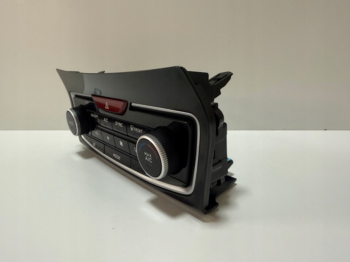 фото №11, Subaru forester v 19-24 панель керування кондиціонера повітропровід 72311sj850