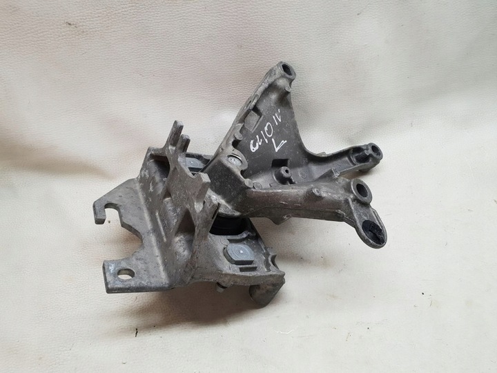фото №8, Renault clio iv 1.5 dci лапи подушка двигателя коробки l