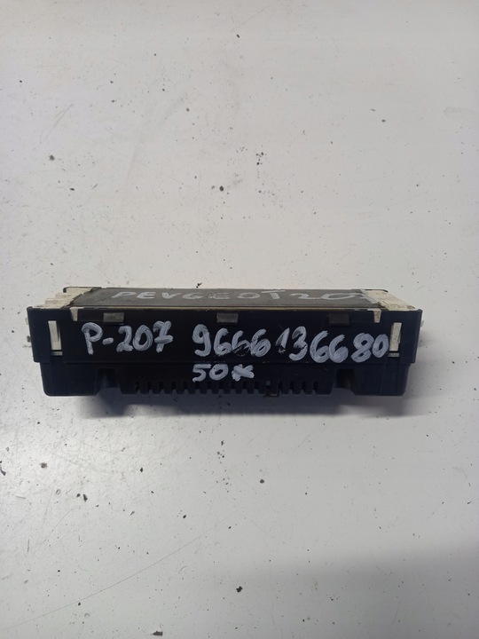 фото №1, Дисплей годинник peugeot 207 9666136680