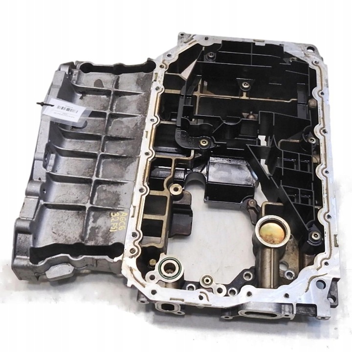 фото №1, Основание поддон масляной audi a6 c6 3.2 fsi 06e103603c