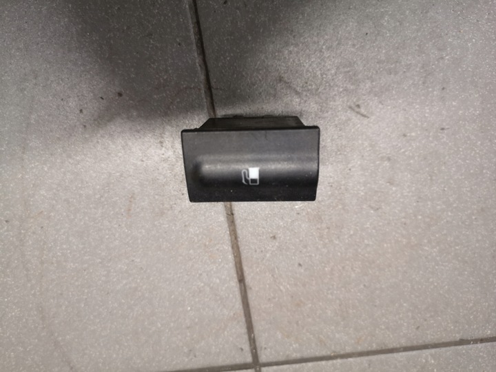 фото №1, Перемикач відкривання кришки заливання skoda octavia