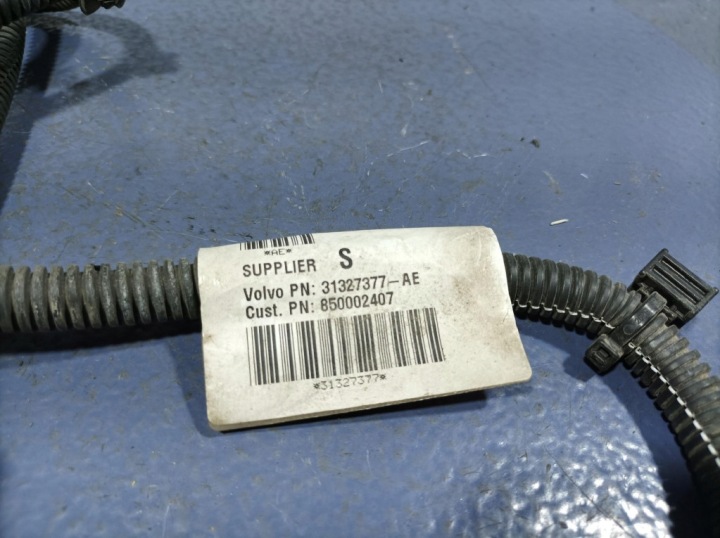 фото №10, Volvo v40 ii жгут установка датчиков парковка pdc зад 31327377