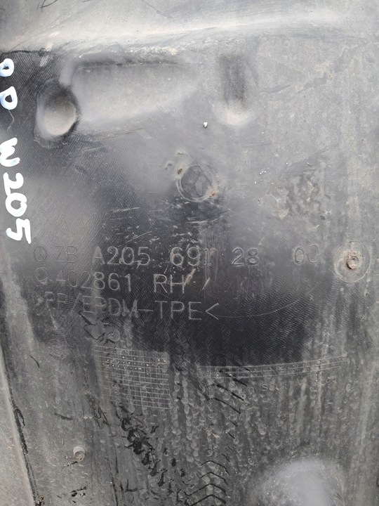 фото №6, Подкрылок правый перед mercedes w205 a2056912800