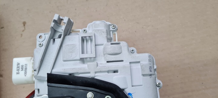 фото №11, A6 c7 4g замок двері праві зад 9 pin 4g0839016 a7 4g