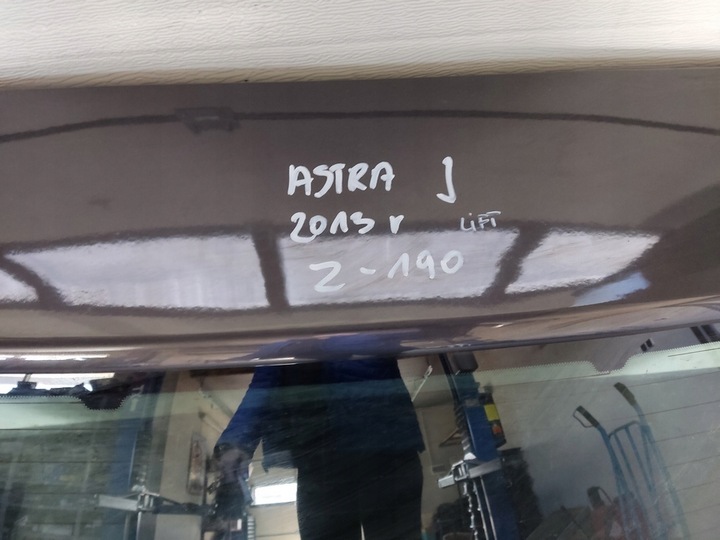 фото №9, Opel astra j рестайлінг кришка z190