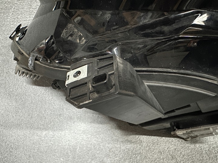 фото №13, Лампа alfa romeo stelvio ксенон led ліва usa комплектна оригінал