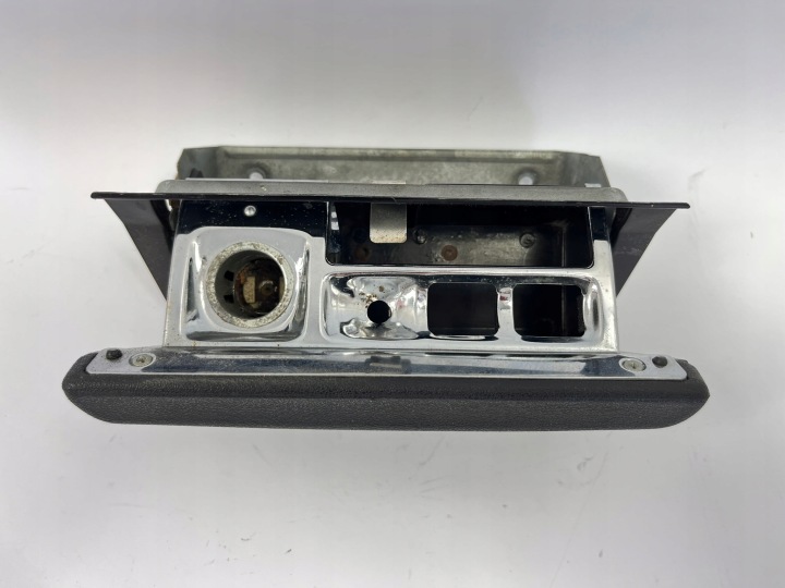 фото №9, Пепельница перед передняя mercedes 123 w123