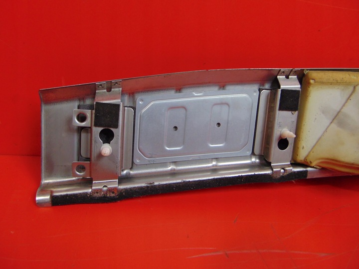 фото №5, Porsche cayenne i 9p 7l защита ремня заднего порога багажника зад 7l5863459c