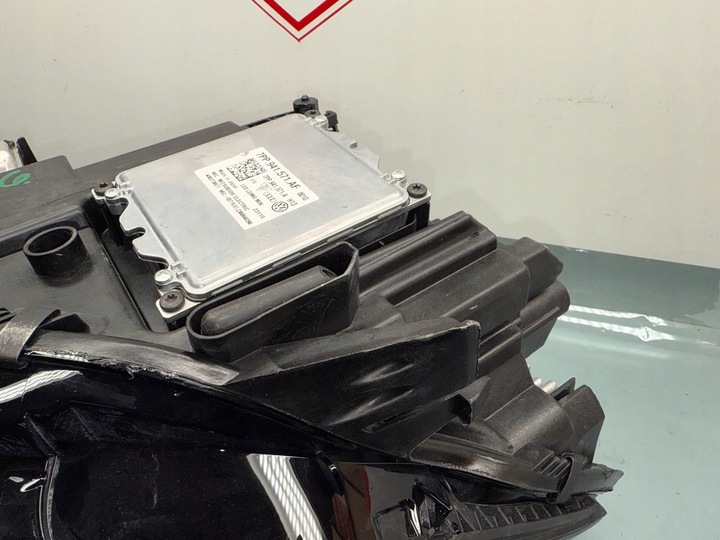 фото №14, Vw touran 5tb лампа перед левая правая полный led комплектные з модулями