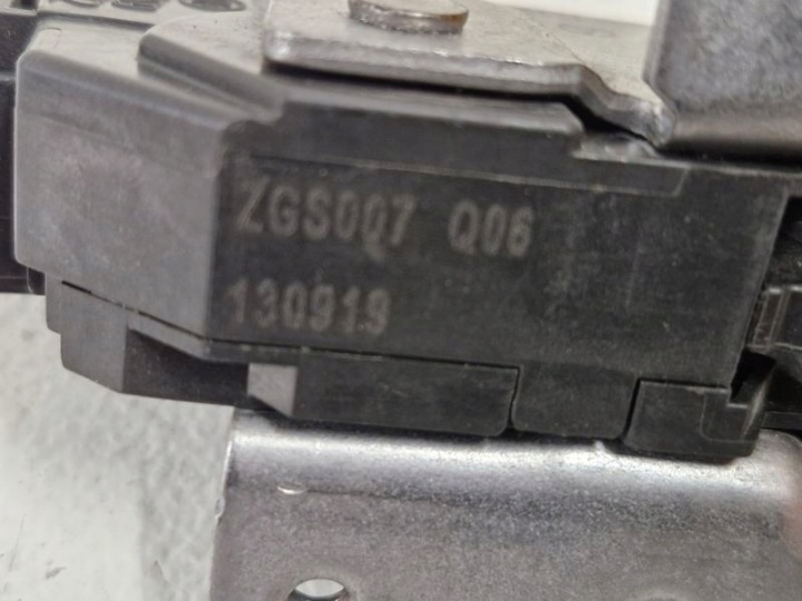 фото №6, Mercedes benz w907 w910 замок дверь зад заднее a9107400000