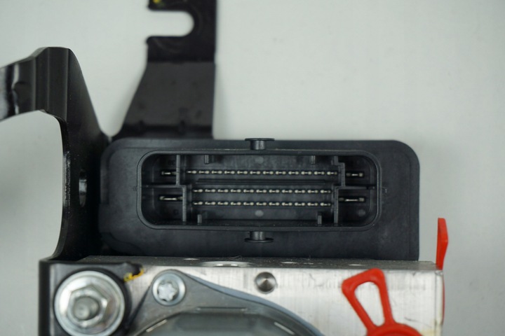 фото №8, Насос abs renault clio iv 4 captur 476608644r