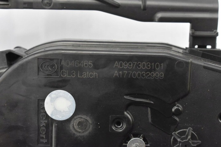 фото №12, Mercedes-benz oem номер a0997303101 замок дверь