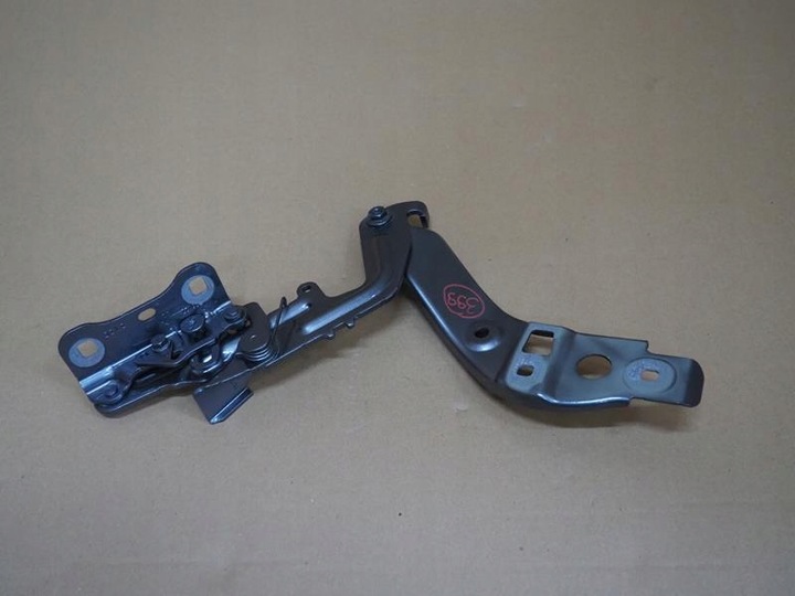 фото №1, Петля капота правые mercedes cla w177 eqb x243 glb x247