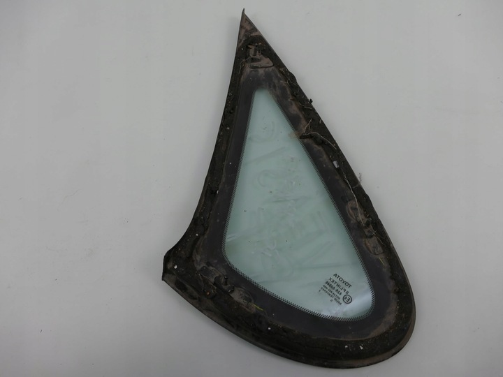 фото №7, Toyota avensis t22 hb стекло кузовная p.t.