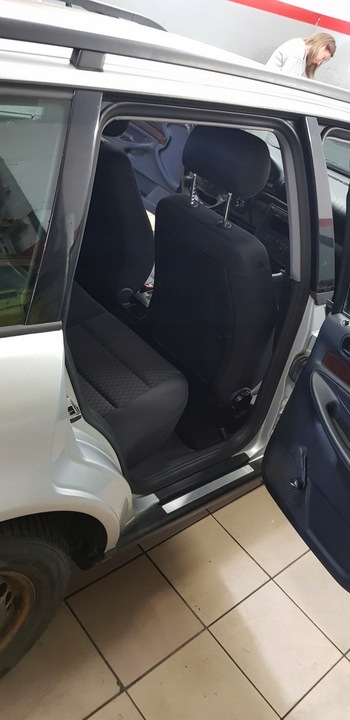 фото №1, Audi a4 b5 прокладка дверь зад правая левая сторона