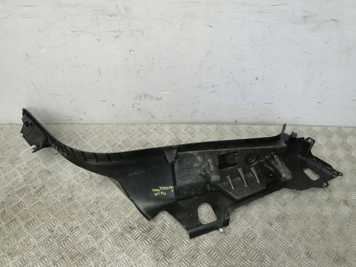 фото №9, Обивка защита порога зад porsche macan 95b рестайлинг 95b867768f 95b867767f