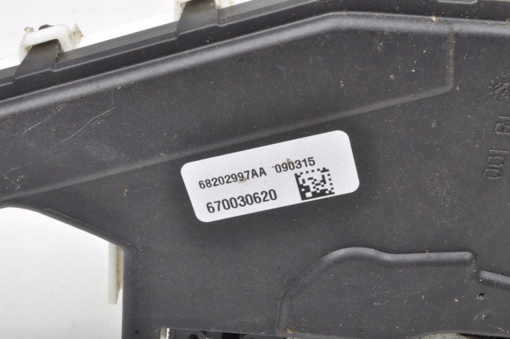 фото №7, Maserati ghibli iii m157 замок дверь правая перед передний 68202997aa