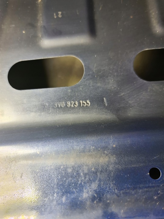 фото №13, Капот крышка двигателя skoda superb iii 3 3v0823155a