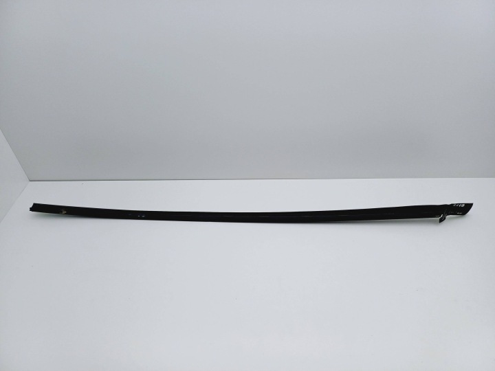 фото №9, Молдинг стёкла лобовой левые перед opel signum 000076556 nr62