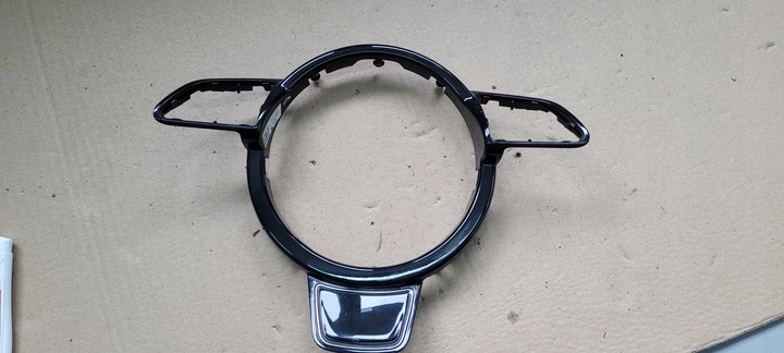 фото №1, A6 c7 4g рамка руль защита чёрная sline 4h0919689b a7 4g