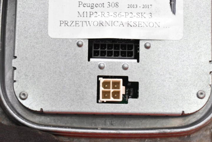 фото №7, Блок розпалу ксенону оригінал   led права 130732940300 peugeot 308 2 ii t9 13-17
