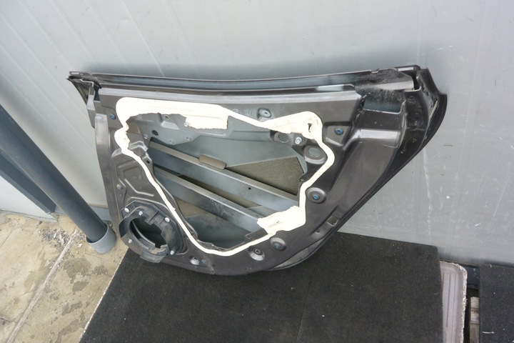 фото №9, Maserati ghibli quattroporte дверь правые зад 571