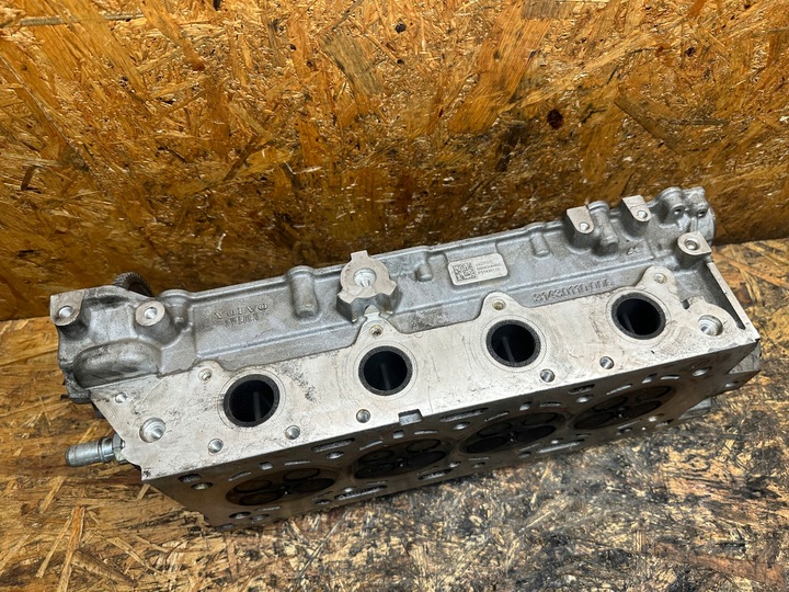 фото №13, Головка вали volvo 2.0d d4204t14 31430110006
