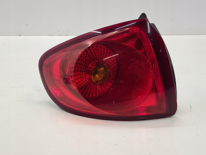 фото №1, Seat altea рестайлинг лампа левый зад 5p0945095j