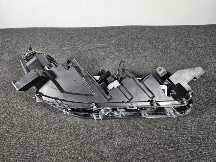 фото №13, Toyota corolla cross повний led лампа ліва лівий перед європа hasco 16-184