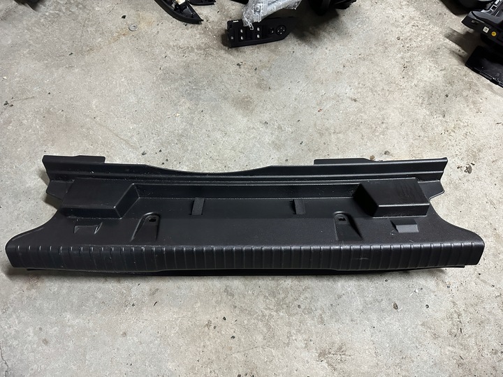 фото №1, Opel mokka ii b защита ремня зад 9820801377