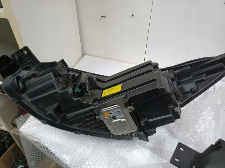 фото №6, Kia sportage iv лампа правая перед bi-xenon 92102-f1110 92101-f1110 eu комплект