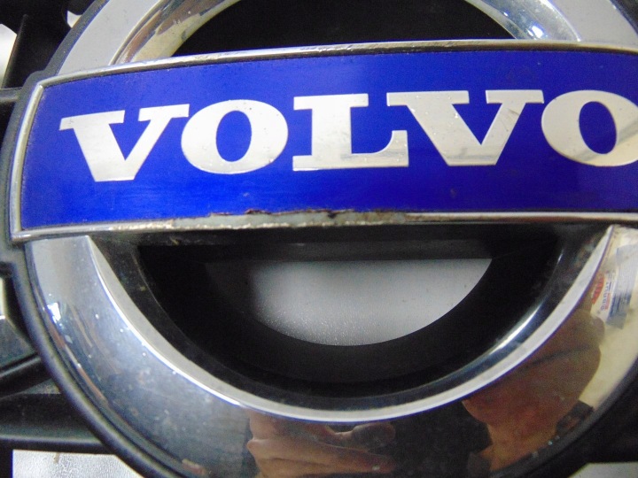 фото №10, Решітка решітка радіатора решітка емблема знак volvo s80 ii 31283262 31283264